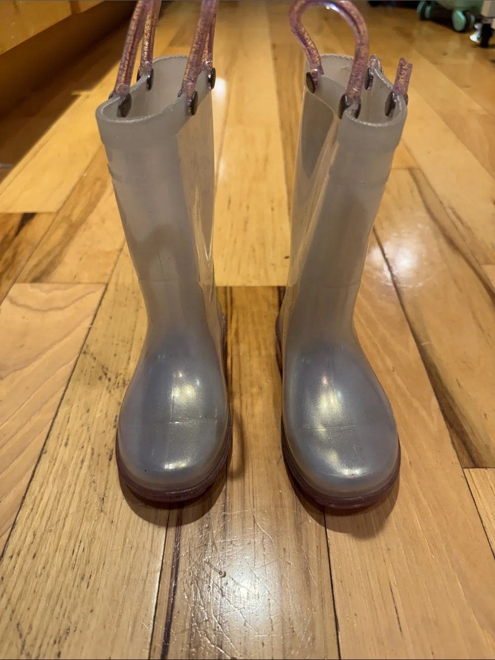 Western chief size 6c Kids Iridescent Clear Rain Boots with Pink Glitter Handles